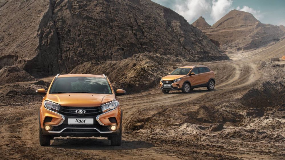 Хруст японской булки: первый тест-драйв Lada Xray Cross с вариатором