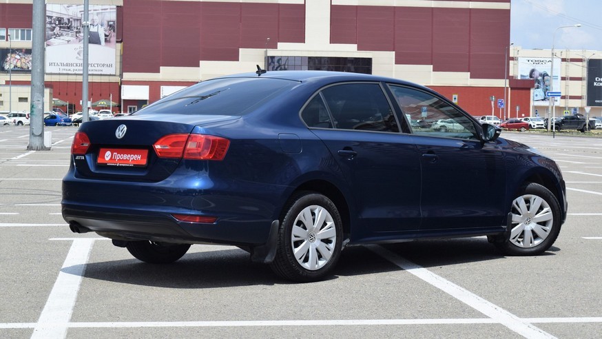 Искать и не сдаваться: покупаем Volkswagen Jetta VI за 500 тысяч