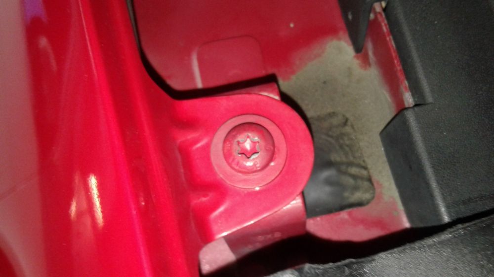 Искать и не сдаваться: покупаем Volkswagen Jetta VI за 500 тысяч