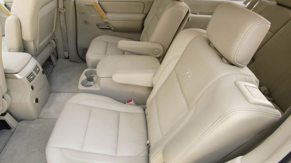 Когда выбора нет: стоит ли покупать Infiniti QX56 I за миллион рублей