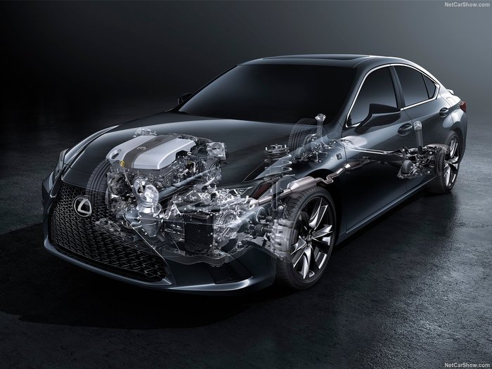 Lexus &bull; Длительный тест Lexus ES. Часть 2: правильный вектор