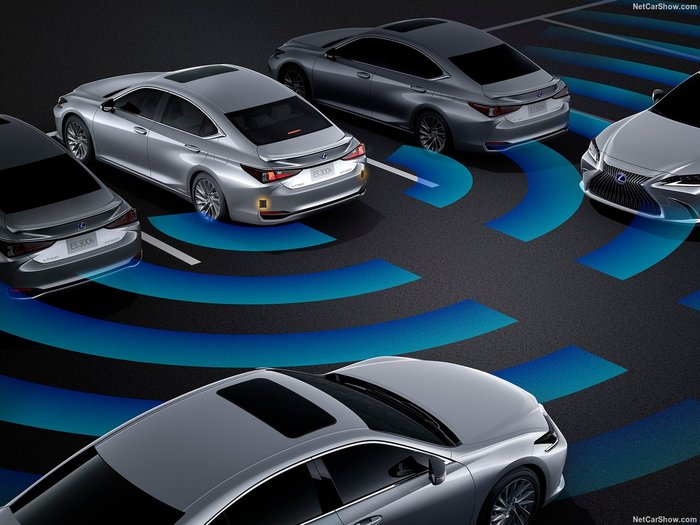 Lexus &bull; Длительный тест Lexus ES. Часть 2: правильный вектор