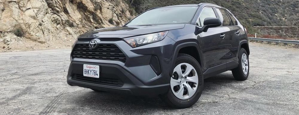 
                        Первый обзор и тест-драйв Toyota RAV4 2019 (видео)                    