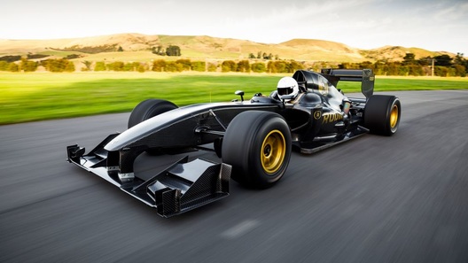 
                        В Новой Зеландии построили "автомобиль Формулы-1 для народа"                    