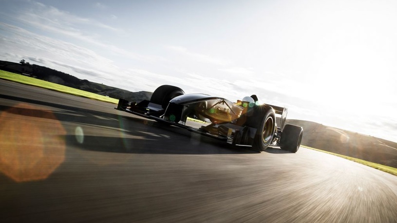 В Новой Зеландии построили "автомобиль Формулы-1 для народа"