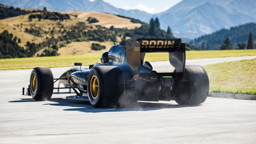 В Новой Зеландии построили "автомобиль Формулы-1 для народа"