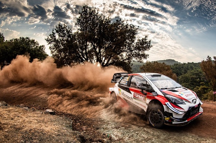 WRC: Ожье сокращает отставание от Тянака