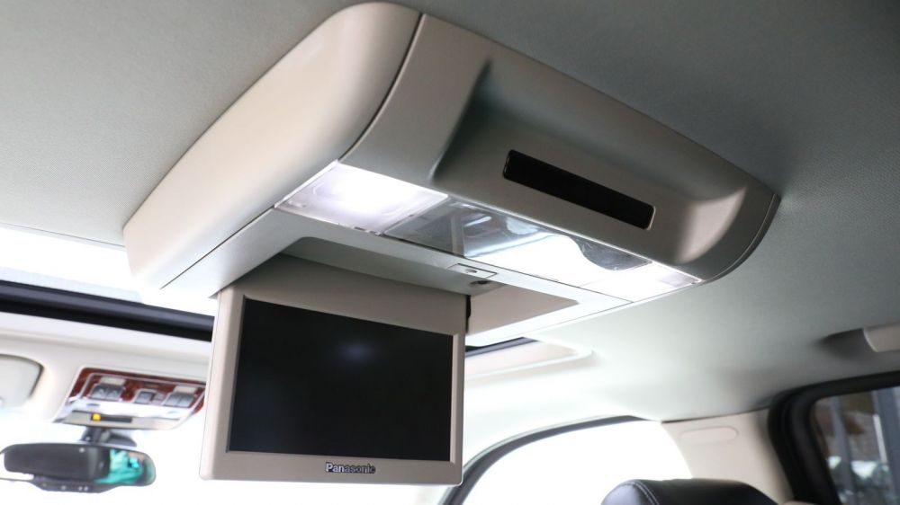 20 литров и 6,5 секунд: опыт владения Cadillac Escalade 2008 года