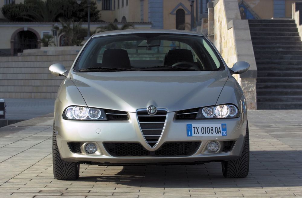 5 причин покупать и не покупать Alfa Romeo 156