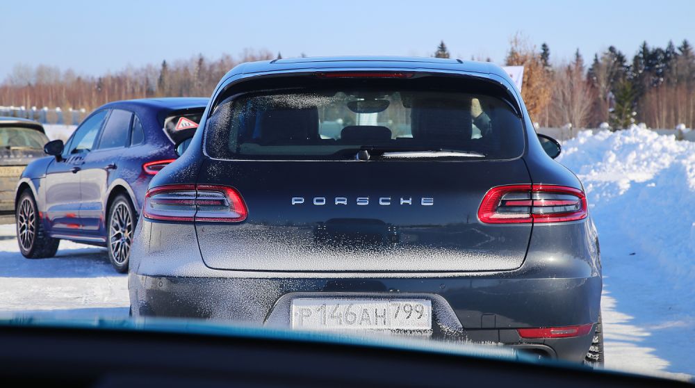 Тест-драйв полноприводных Porsche Panamera и Macan